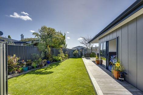 Photo of property in 2b Kauri Street, Taradale, Napier, 4112