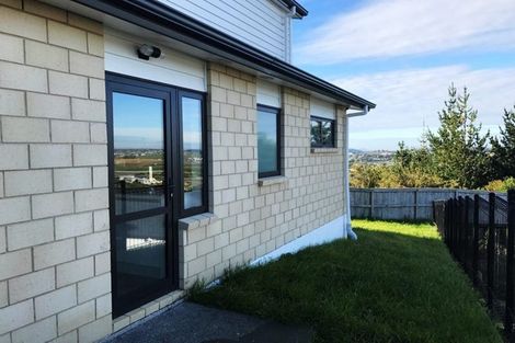 Photo of property in 23 Manawanui Way, Orewa, 0931