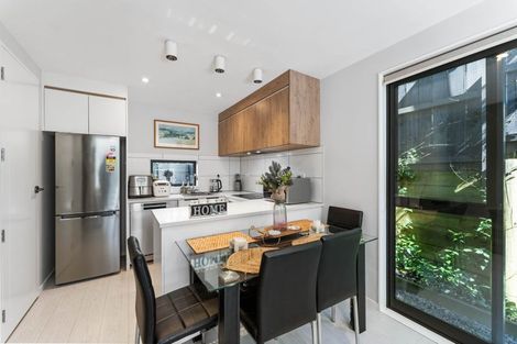 Photo of property in 7/19 Parker Avenue, New Lynn, Auckland, 0600