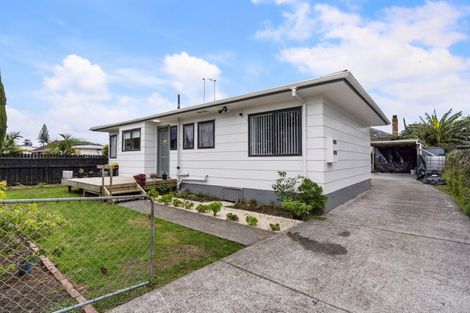Photo of property in 2/13 John Street, Mangere East, Auckland, 2024