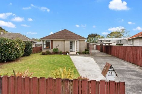 Photo of property in 27 Montgomery Crescent, Bader, Hamilton, 3206
