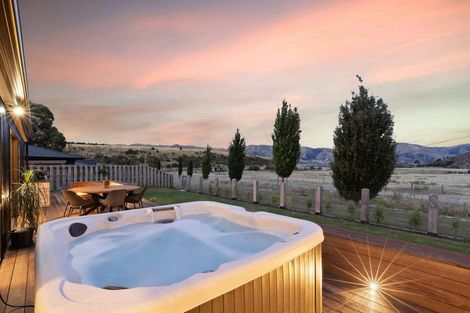 Photo of property in Luggate Park, 36 Cooper Crescent, Luggate, Cromwell, 9383