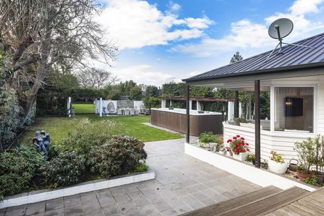 Photo of property in 36 Jacksons Road, Lyttelton, 8082