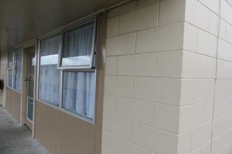 Photo of property in 142u2 Firth Street, Hamilton East, Hamilton, 3216