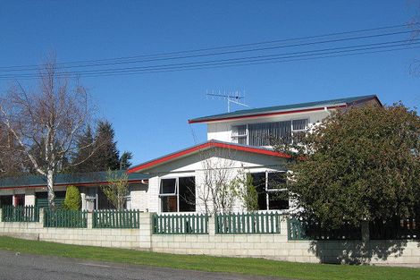 Photo of property in 1 Eden Terrace, Waipukurau, 4200