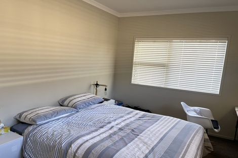 Photo of property in 1/59 Hattaway Avenue, Bucklands Beach, Auckland, 2012