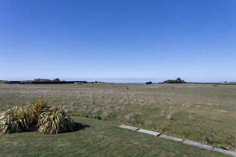 Photo of property in 76 Fortification Road, Kakanui, Oamaru, 9495