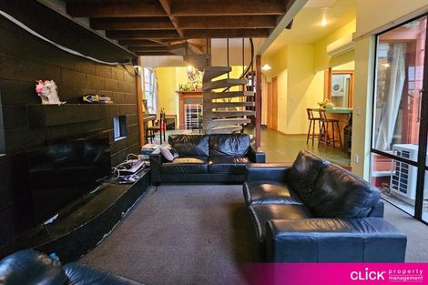Photo of property in 1074 George Street, North Dunedin, Dunedin, 9016