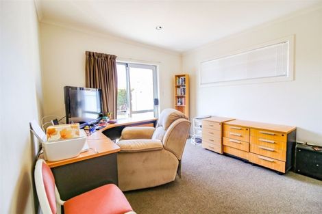 Photo of property in 2/2 Alma Road, Gonville, Whanganui, 4501
