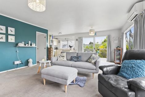 Photo of property in 10 Ambler Avenue, Glen Eden, Auckland, 0602