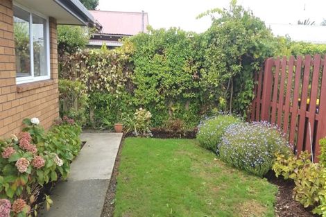 Photo of property in 2/19 Maxwell Street, Riccarton, Christchurch, 8041