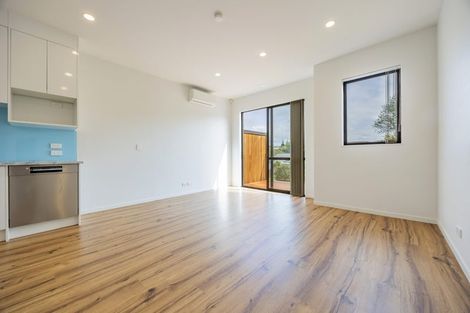 Photo of property in 51b Glendene Avenue, Glendene, Auckland, 0602