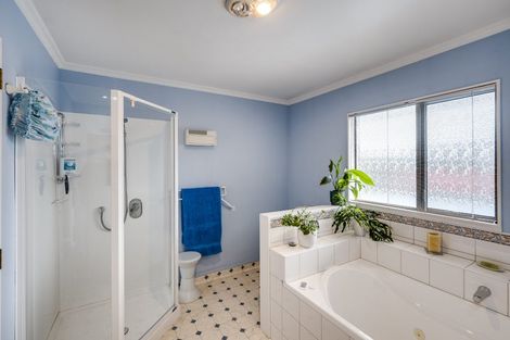 Photo of property in 12b Avondale Road, Taradale, Napier, 4112