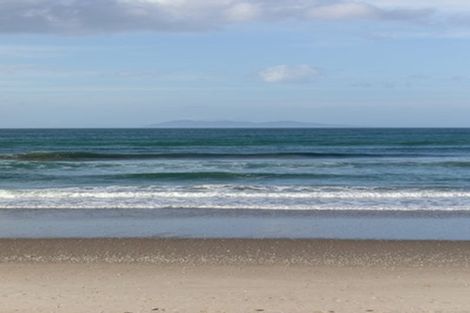 Photo of property in 112 Bway Road, Waihi Beach, 3611