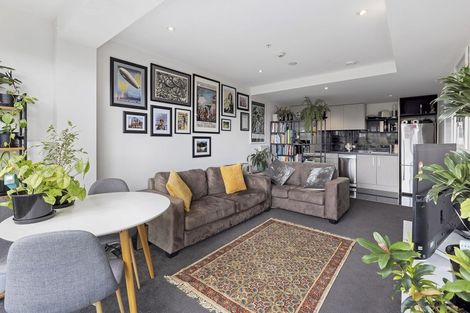 Photo of property in Nouvo Apartments, 4c/21 Rugby Street, Mount Cook, Wellington, 6021