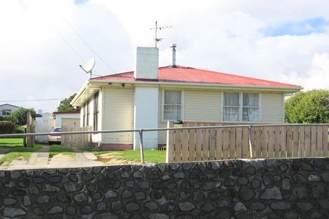 Photo of property in 87 Te Pene Avenue, Titahi Bay, Porirua, 5022