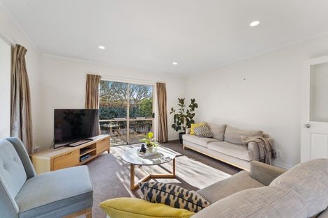 Photo of property in 1 Leigh Place, Paraparaumu Beach, Paraparaumu, 5032