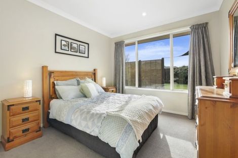 Photo of property in 25 Rochester Crescent, Rolleston, 7614