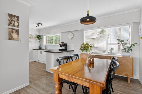 Photo of property in 3/8 Wolsley Avenue, Milford, Auckland, 0620