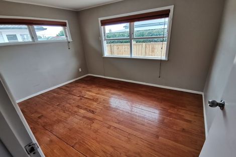 Photo of property in 15b Rimu Road, Mangere Bridge, Auckland, 2022