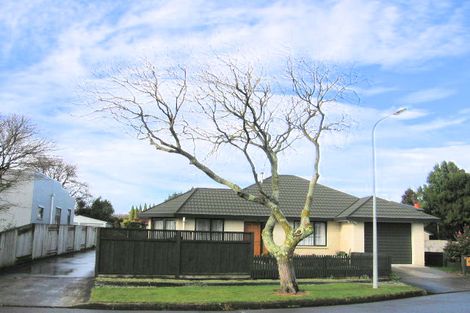 Photo of property in 15 Jensen Street, Hokowhitu, Palmerston North, 4410
