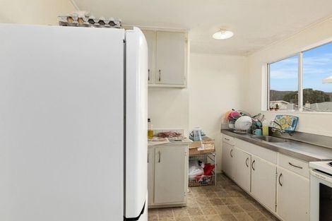 Photo of property in 7/19 Pirie Crescent, Moera, Lower Hutt, 5010