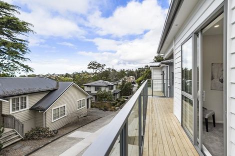 Photo of property in 15d/1 Verran Road, Birkenhead, Auckland, 0626