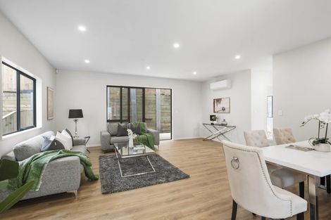 Photo of property in 15d/1 Verran Road, Birkenhead, Auckland, 0626