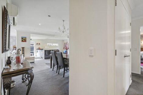 Photo of property in 12 Ruru Place, Levin, 5510