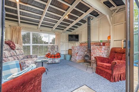 Photo of property in 23 Grey Street, Marton, 4710