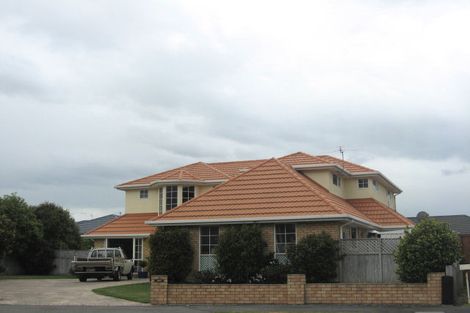 Photo of property in 10 Quantock Place, Burwood, Christchurch, 8083