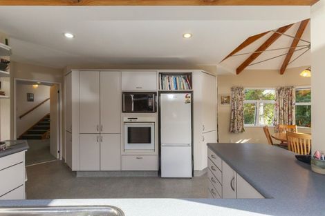 Photo of property in 6b Wharemauku Road, Raumati Beach, Paraparaumu, 5032