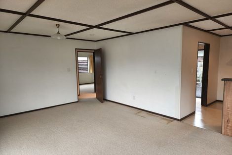 Photo of property in 1 Hawea Street, Merrilands, New Plymouth, 4312