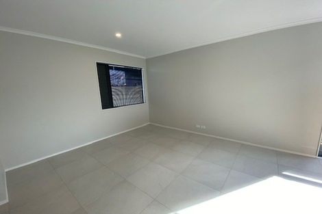 Photo of property in 120 Symes Drive, Red Beach, 0932