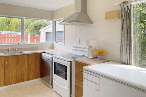 Photo of property in 9 Coromandel Court, Roslyn, Palmerston North, 4414