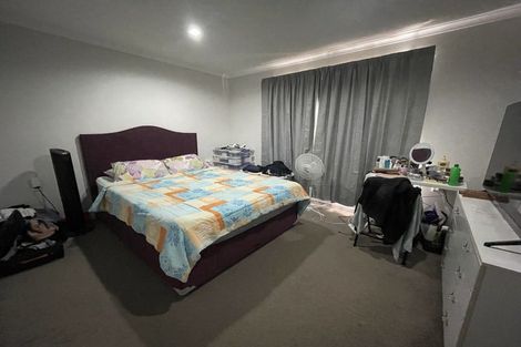 Photo of property in 6 Kuparu Street, Weymouth, Auckland, 2103
