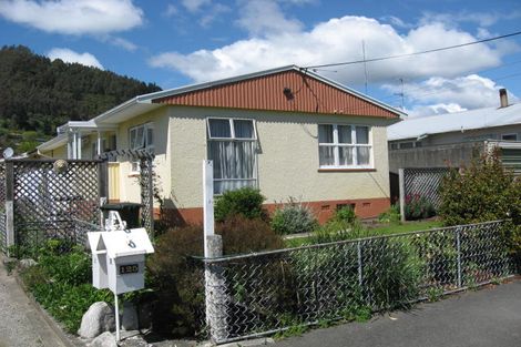 Photo of property in 2/125 Tipahi Street, Nelson South, Nelson, 7010