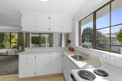 Photo of property in 59f2- Kowhai Avenue, Ebdentown, Upper Hutt, 5018