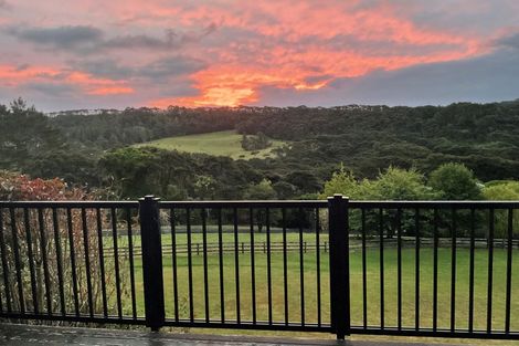 Photo of property in 1355 Old North Road, Helensville, 0875