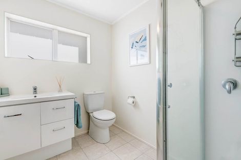 Photo of property in 8 Kotuku Place, Snells Beach, 0920