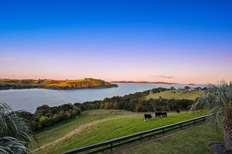 Photo of property in 212 Whitmore Road, Tawharanui Peninsula, Warkworth, 0986