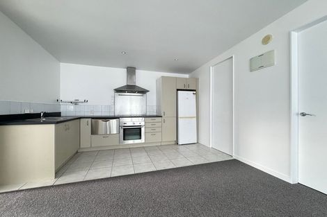 Photo of property in 5/41 Home Street, Mount Victoria, Wellington, 6011