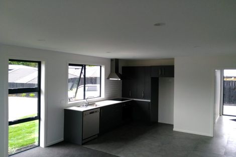 Photo of property in 2/6 Landell Place, Harrowfield, Hamilton, 3210