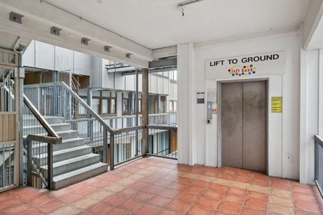 Photo of property in 245/21 Left Bank, Te Aro, Wellington, 6011