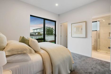 Photo of property in 12 Tawatawa Street, Long Bay, Auckland, 0630