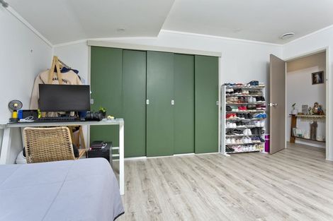 Photo of property in 2/29 Rangatira Road, Birkdale, Auckland, 0626