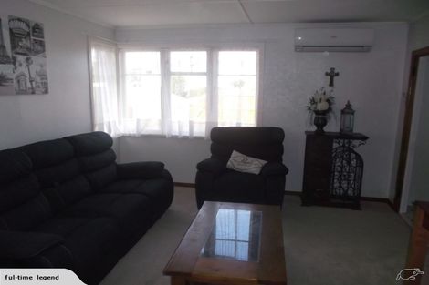 Photo of property in 21 Rira Street, Marton, 4710