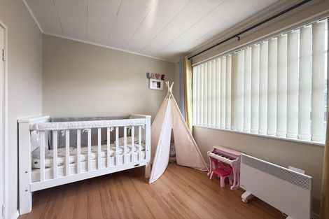 Photo of property in 31 Spinella Drive, Bayview, Auckland, 0629