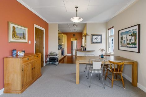 Photo of property in 98 Avenue Road, West End, Timaru, 7910