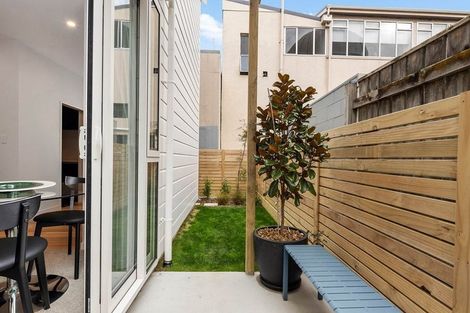 Photo of property in 14/30u Pirie Street, Mount Victoria, Wellington, 6011